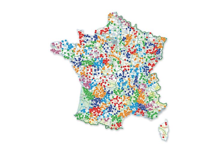 Ogni puntino sulla cartina rappresenta un'azienda che accoglie i viaggiatori grazie a France Passion.